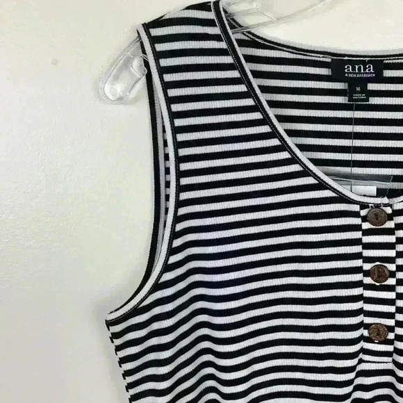 🆕NWT ana sleeveless top with tie waist size M - Picture 4 of 9